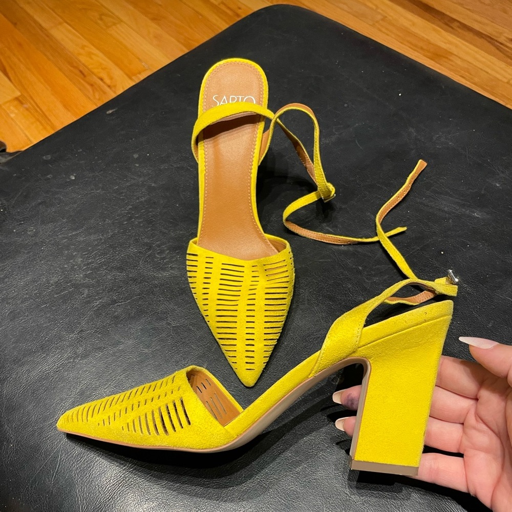 Franco Sarto Starla Leather Chunky Laser Perforate Block Cutout Sandals vibrant